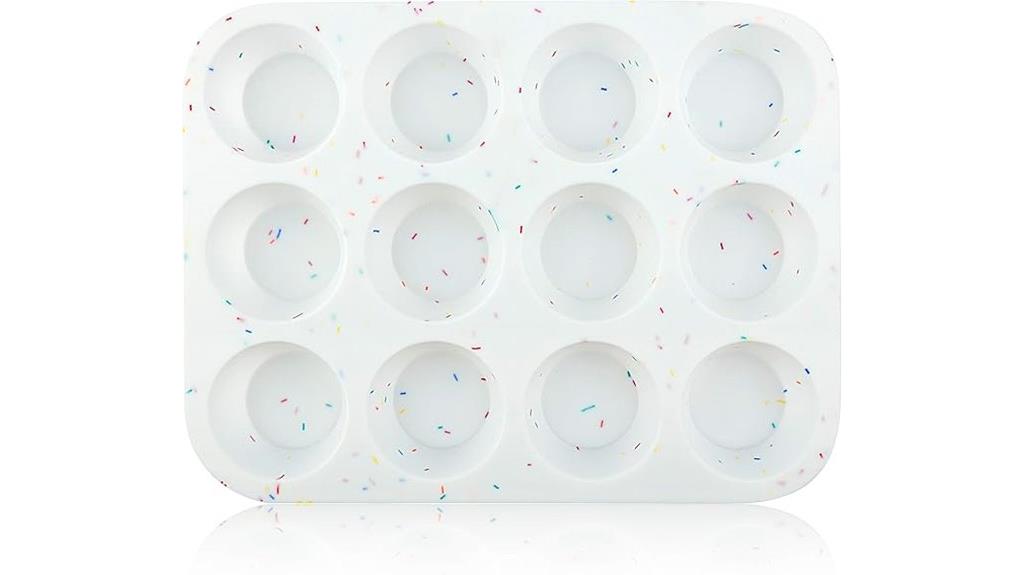 12 cup silicone muffin pan