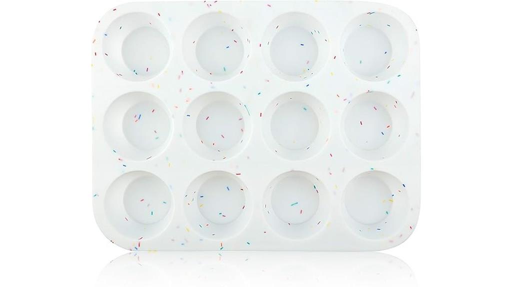 12 cup silicone muffin pan