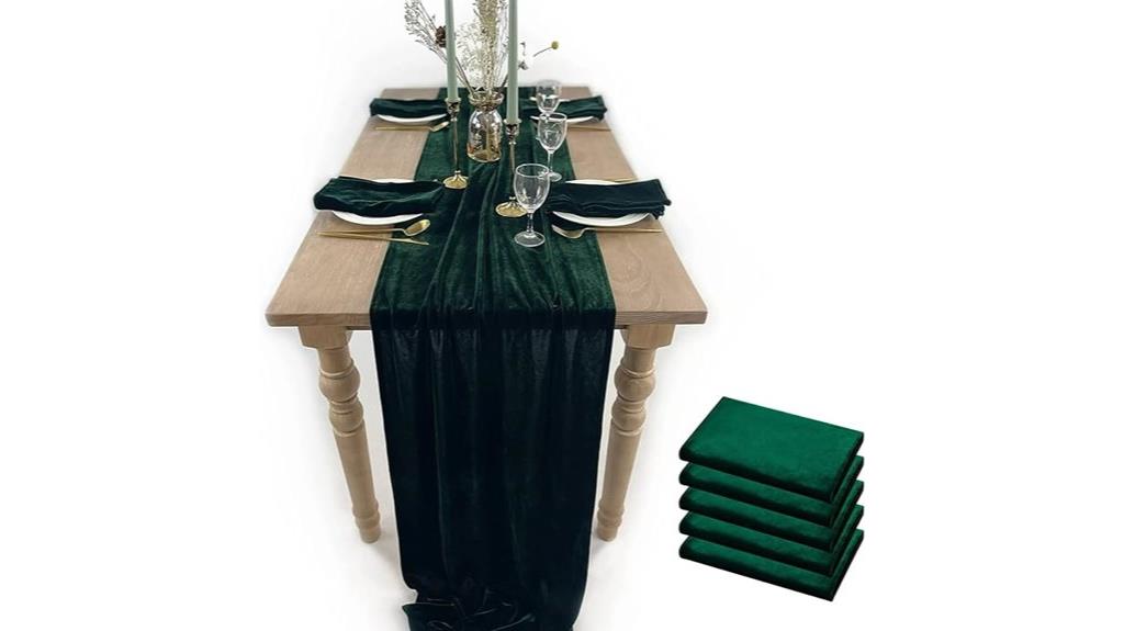 luxurious velvet table runners