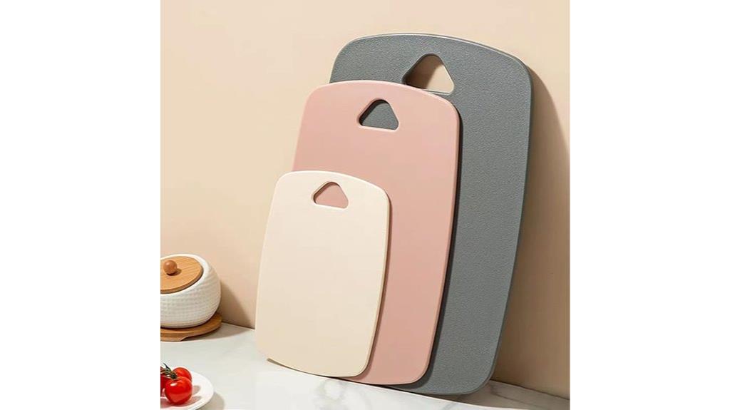 set of 3 plastic cutting boards